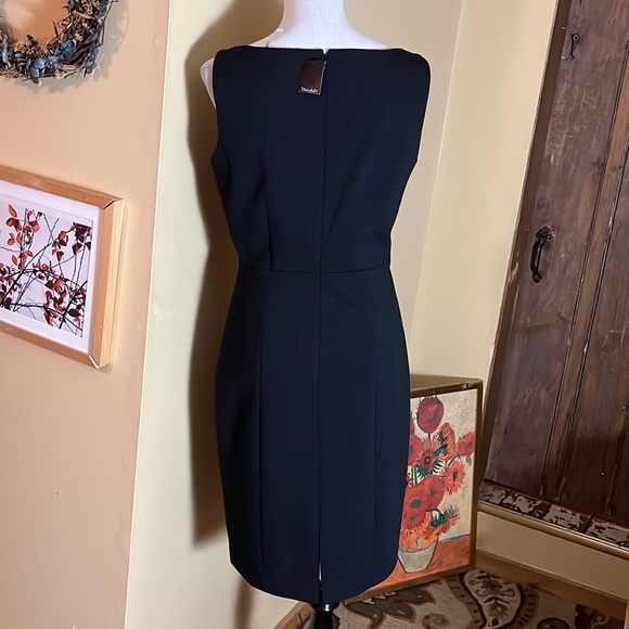 TAHARI Size 10 TRISTA Sheath DRESS  
V-Neck Textured Navy/Black Dress $329 NEW - Picture 4 of 16